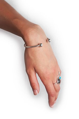 Lichtgewicht energetische armband - HW × Leliveld geïnformeerd